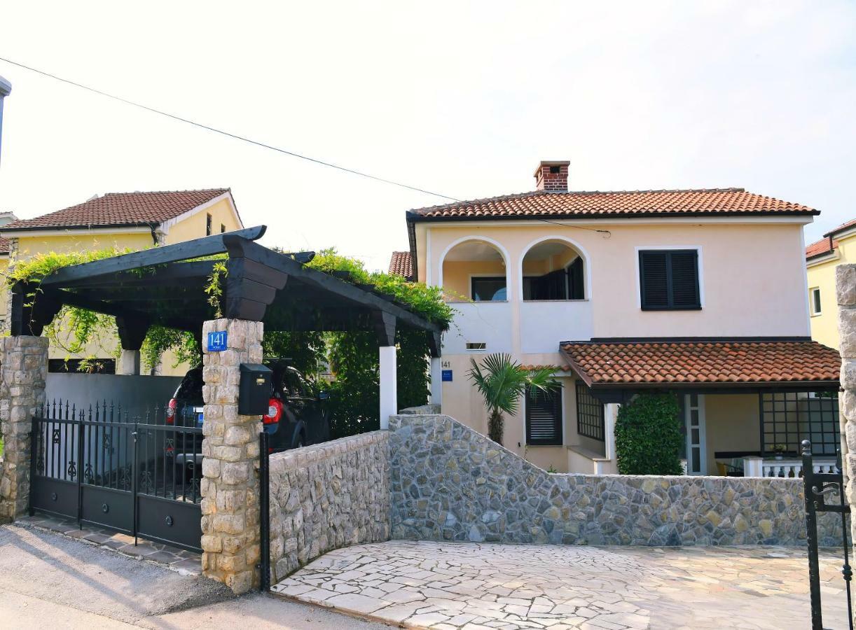 Appartamento Apartman Mima Porat  Esterno foto