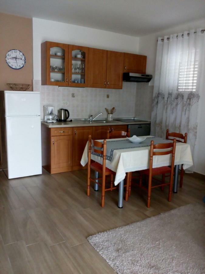 Appartamento Apartman Mima Porat  Esterno foto